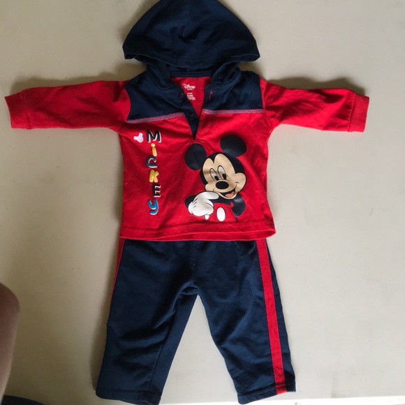 Mickey Mouse Baby Snow Suit boys girls velour new 3-6 months Disney